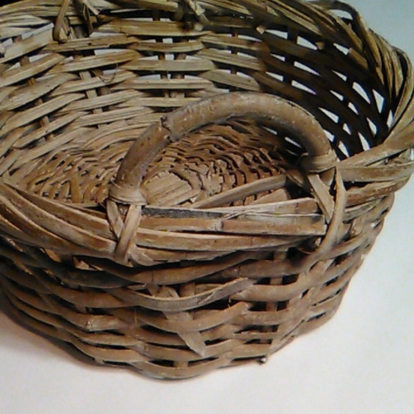 Round Wicker basket - Picture 2 of 11